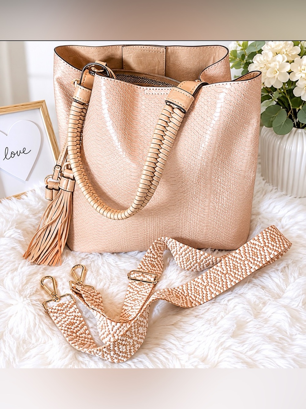 JEN & CO Olivia Hobo Bag 2 removable tassels vegan snakeskin w GUITAR STRAP EUC